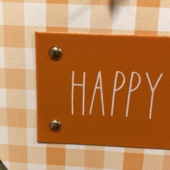 NEW! Rae Dunn "HAPPY HARVEST" Orange GINGHAM Wooden PUMPKIN Tabletop Sign - Picture 3 of 9